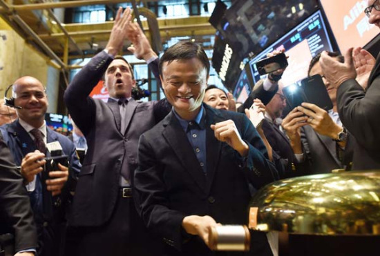 Alibabafounder Jack Ma (center) rings the bell to open trading at the New York Stock Exchange on Sept 19. (Provided to China Daily) Alibabafounder Jack Ma (center) rings the bell to open trading at the New York Stock Exchange on Sept 19. (Provided to China Daily)