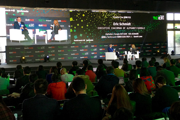 Eric Schmidt, executive chairman of Alphabet Inc, joins a fireside chat on November 2, 2015 during the TechCrunch Beijing summit held in Beijing. (Photo by Liu Zheng/chinadaily.com.cn) Eric Schmidt, executive chairman of Alphabet Inc, joins a fireside chat on November 2, 2015 during the TechCrunch Beijing summit held in Beijing. (Photo by Liu Zheng/chinadaily.com.cn)