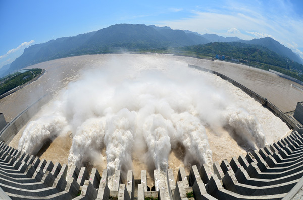 The sluice gates of the Three Gorges Dam. (Photo/Xinhua) The sluice gates of the Three Gorges Dam. (Photo/Xinhua)