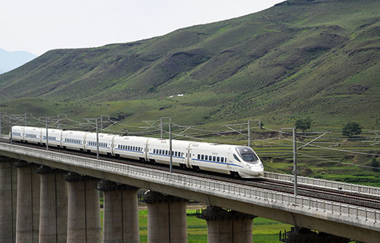 A high-speed train heads to Ulanqab from Hohhot in the Inner Mongolia autonomous region in August, marking the openning of the region's first high-speed railway. (Photo by Tang Zhe/For China Daily) A high-speed train heads to Ulanqab from Hohhot in the Inner Mongolia autonomous region in August, marking the openning of the region's first high-speed railway. (Photo by Tang Zhe/For China Daily)