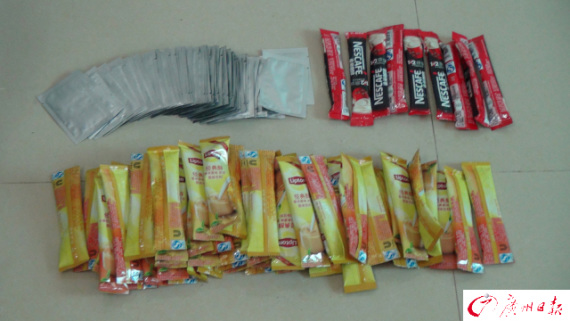 Drugs mixed with coffee and milk tea are seized by police in Guangzhou, Guangdong Province. (Photo/Guangzhou Daily) Drugs mixed with coffee and milk tea are seized by police in Guangzhou, Guangdong Province. (Photo/Guangzhou Daily)