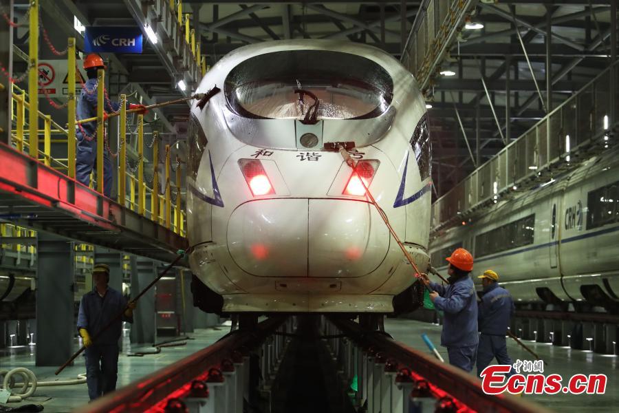 High-speed train receive thorough clean(1/10)