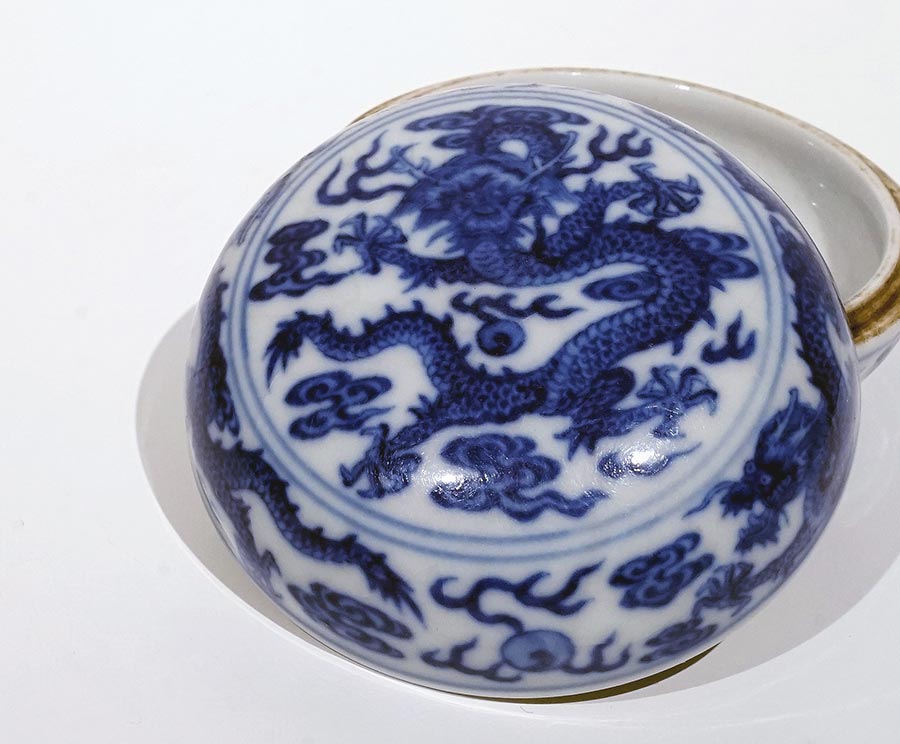 HK readies for big antiques fair(1/7)