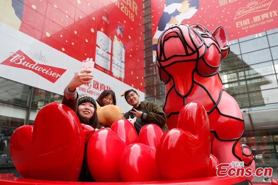 David Flores's 'Tomodachi' welcomes Chinese New Year in Shanghai(1/3)