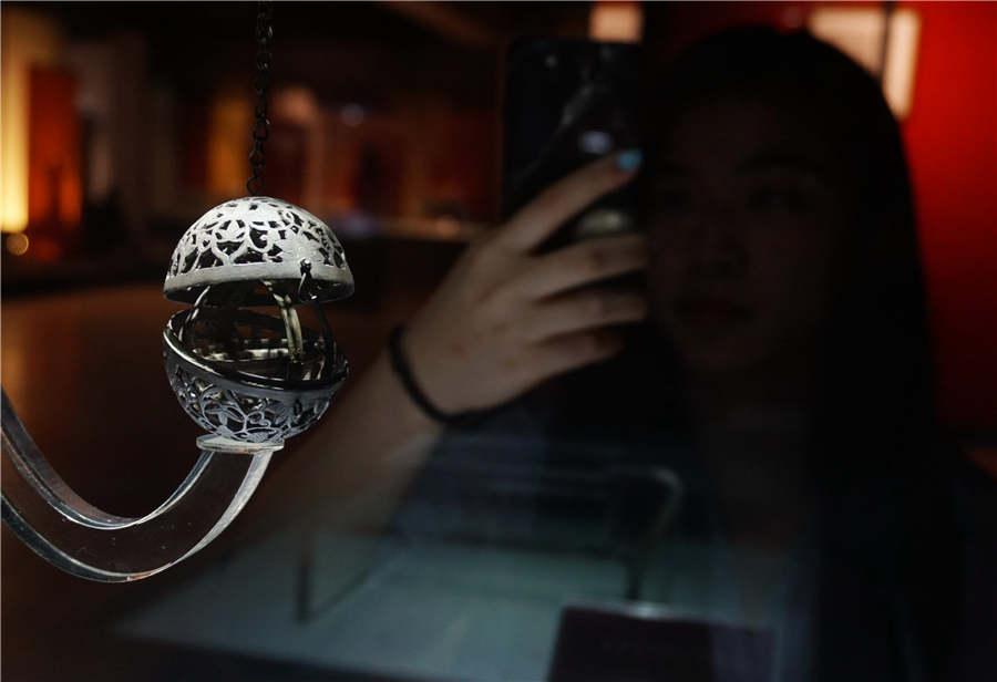 Hangzhou exhibit highlights flourishing Tang Dynasty(1/12)