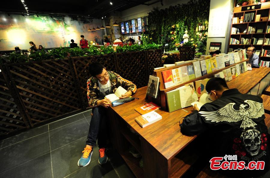 5-hour reading competition held in Taiyuan city(1/8)
