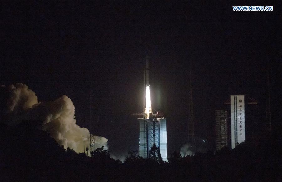 China launches relay satellite to explore Moon's far side(1/1)