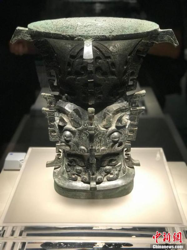 Hezun, an ancient Chinese ritual bronze wine (zun) vessel, is on display at an exhibition of bronze relics in Chengdu City, Southwest China’s Sichuan Province, Aug. 6, 2018. He zun dates from the era of the early Western Zhou (1046?771 BC) and is famous as it is the oldest artifact with the written characters \