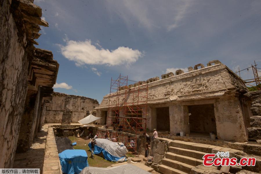 Ritual objects such as ceramic figures, carved bones and flint were also discovered in the archaeology site in Palenque, Chiapas, Mexico. (Photo/Agencies)