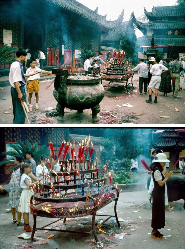 Scenes within Wenshu Yuan Temple 1994 (Photo by Bruce Connolly/chinadaily.com.cn)