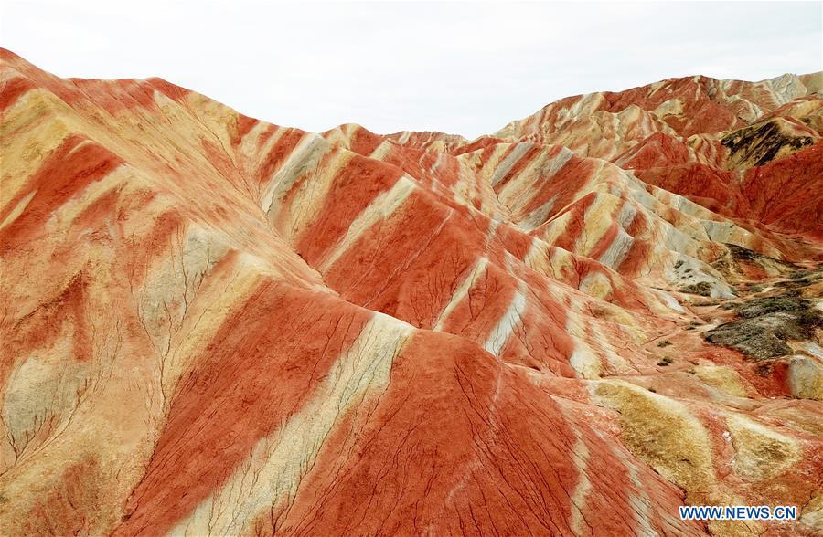 Aerial photo taken on Sept. 5, 2018 shows the scenery of Danxia landform in Zhangye City, northwest China\'s Gansu Province. (Xinhua/Wei Hai)