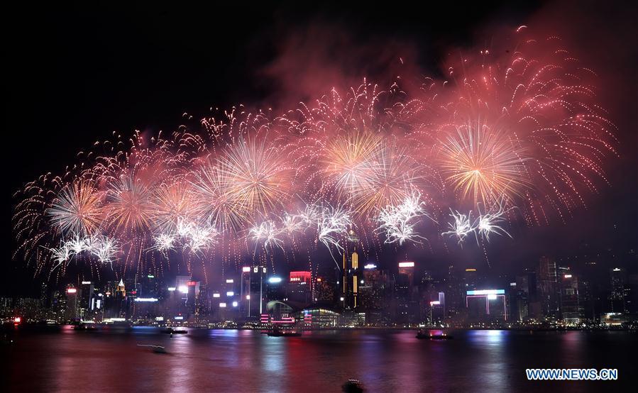 Fireworks are seen during the celebration of China\'s National Day, in Hong Kong, south China, Oct. 1, 2018. People celebrate the 69th anniversary of the founding of the People\'s Republic of China on Monday. (Xinhua/Li Gang)