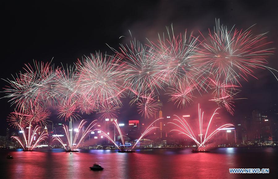 Fireworks are seen during the celebration of China\'s National Day, in Hong Kong, south China, Oct. 1, 2018. People celebrate the 69th anniversary of the founding of the People\'s Republic of China on Monday. (Xinhua/Li Gang)