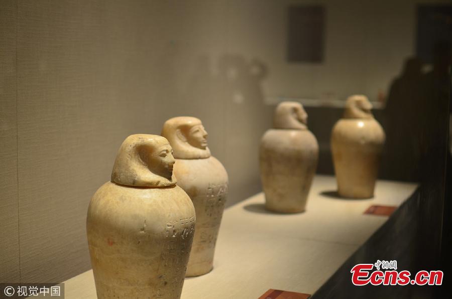 This photo taken on Oct. 7, 2018 shows cultural relics of Ancient Egypt displayed at a museum in Zhejiang. (Photo: VCG/Yin Fujun)