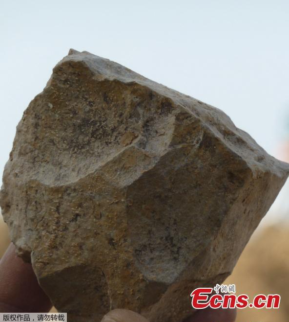 Archaeologists in Algeria have discovered stone tools and cut animal bones that may be up to 2.4 million years old, bringing into question East Africa\'s title as the cradle of humanity. The artifacts - more ancient than those discovered in the region until now - were found in Setif, some 300 kilometres east of Algiers, by a team of international researchers, including Algerians. The tools closely resemble those called Oldowan, found until now mainly in East Africa. (Photo/Agencies)