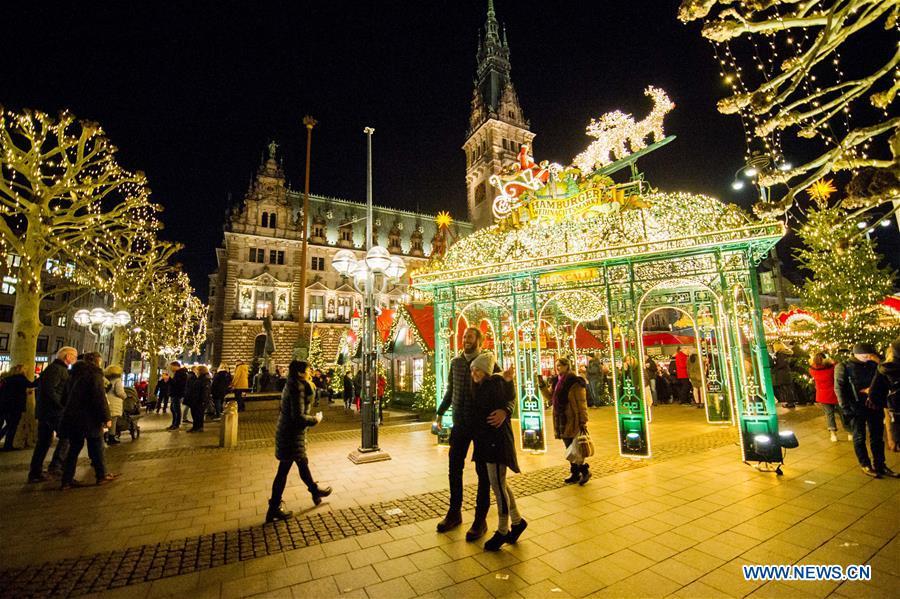 People visit a Christmas market in Hamburg, Germany, Dec. 18, 2018. There are more than 10 Christmas markets in Hamburg at present, making it a famous winter tourist city in Germany. (Xinhua/Lian Zhen)