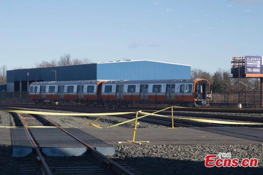 The first train produced at the CRRC factory in Springfield, Massachusetts undergoes testing. (Photo: China News Service/Liao Pan)