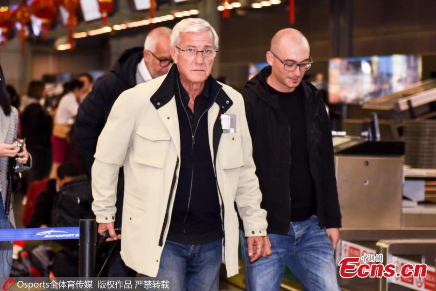 Marcello Lippi, the 70-year-old Italian legendary coach, is seen at Baiyun International Airport in Guangzhou City, Guangdong Province, Jan. 29, 2019. He\'s leaving the country as his contract as China\'s head coach ends after the AFC Asian Cup tour. (Photo/Osports)