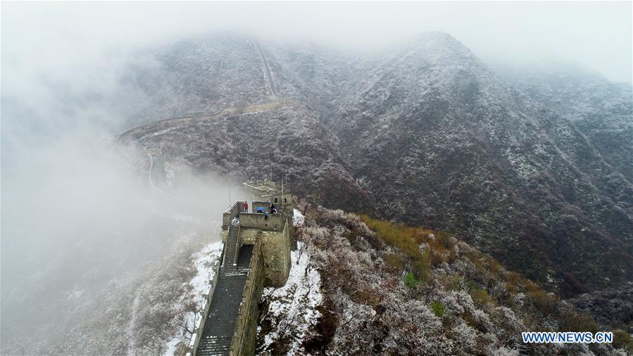 Aerial photo taken on April 9, 2019 shows the snowy scenery of the Mutianyu Great Wall in Beijing, capital of China. (Xinhua/Bu Xiangdong)