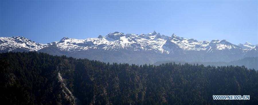 Photo taken on April 28, 2019 shows the scenery in Gyirong County of Xigaze City, southwest China\'s Tibet Autonomous Region. (Xinhua/Jigme Dorje)