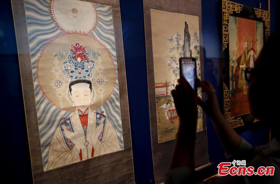 78 artifacts from the collection of the Vatican Museums are on show at the Palace Museum. (Photo/China News Service)