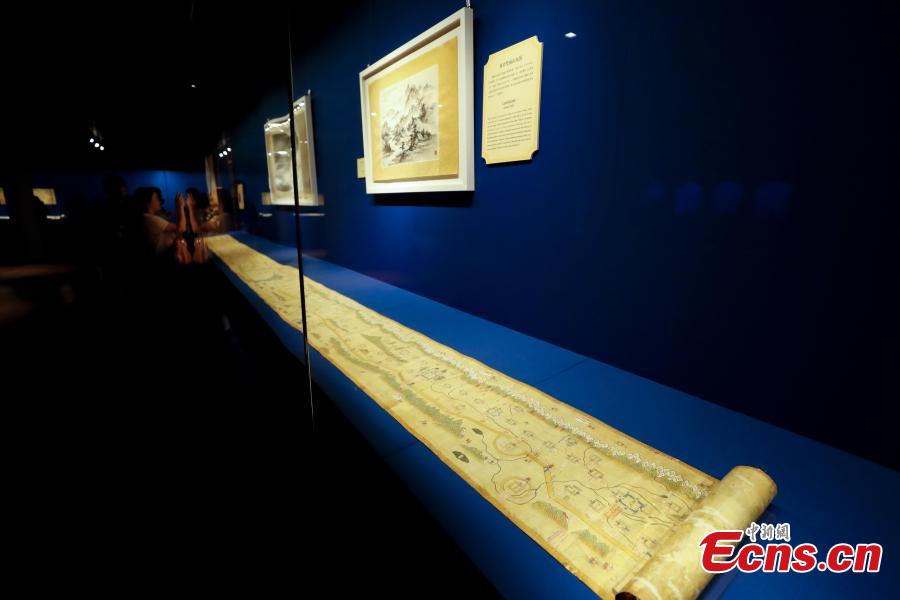 78 artifacts from the collection of the Vatican Museums are on show at the Palace Museum. (Photo/China News Service)