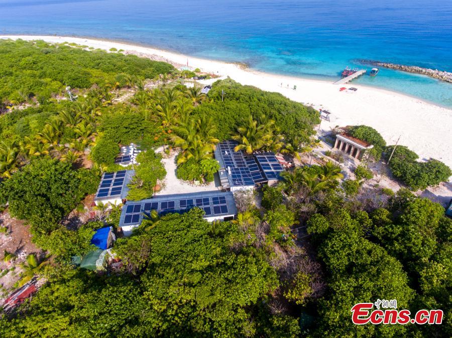 A fishermen’s house equipped with solar panel on Ganquan Island in the Xisha Yongle Islands group in South China\'s Hainan Province. (Photo: China News Service/Luo Yunfei)