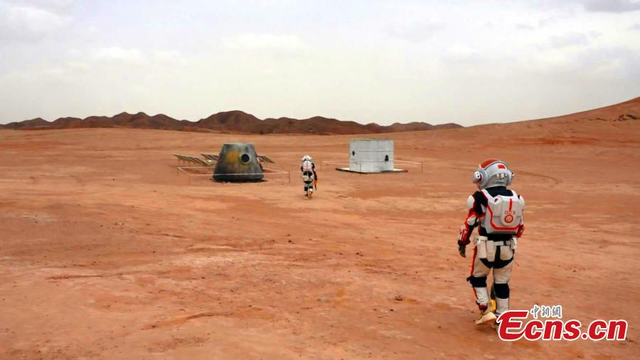 Photo taken on May 29, 2019 shows a Mars simulation base in the barren, windswept hills of Jinchang City, Northwest China’s Gansu Province. Planned to cover 67 square kilometers, Mars Base 1 Camp will include nine modules including a greenhouse and a mock decompression chamber. Authorities hope the camp will boost tourism and allow visitors to feel as though they are on the Red Planet.  (Photo: China News Service/Li Yalong)